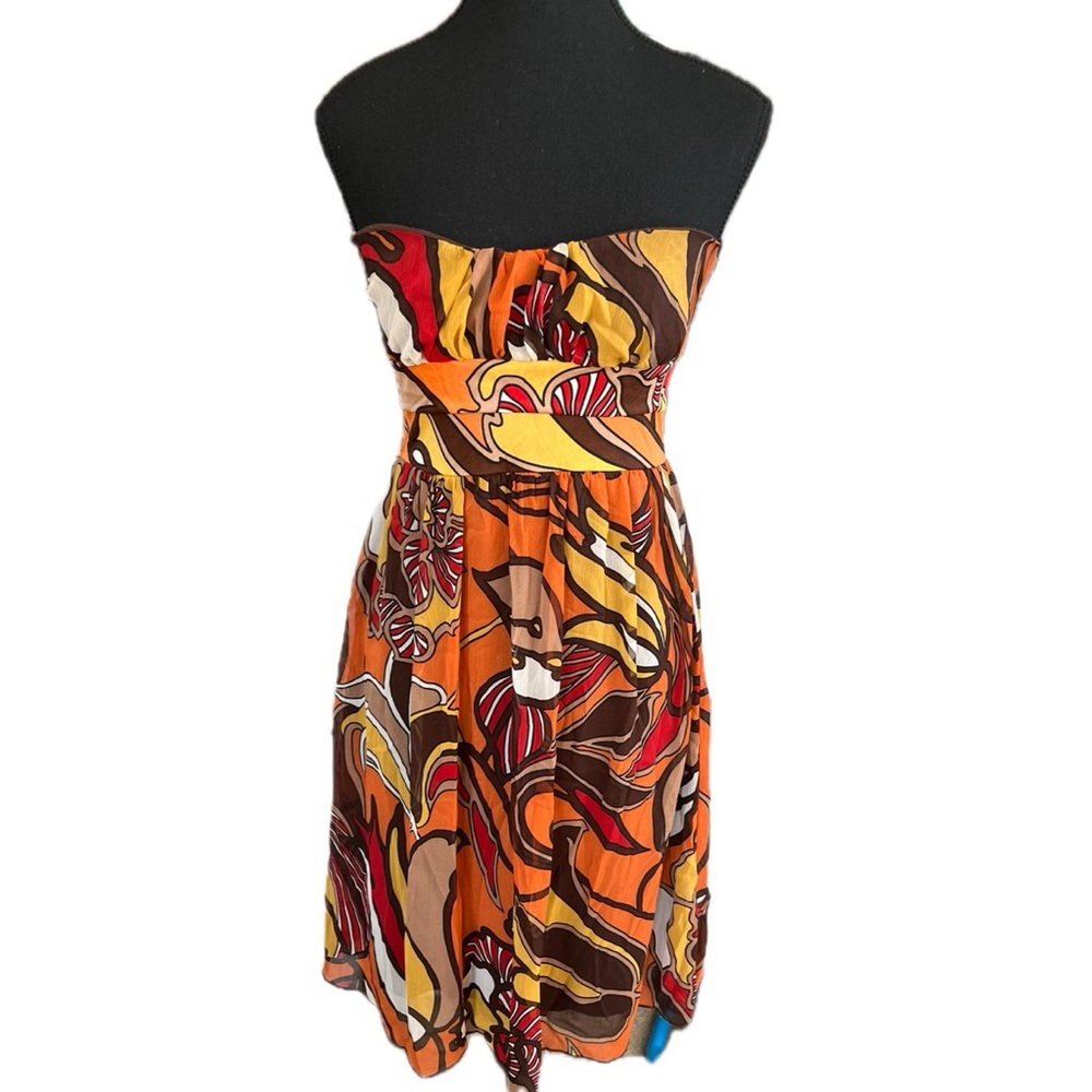 Abstract strapless sundress